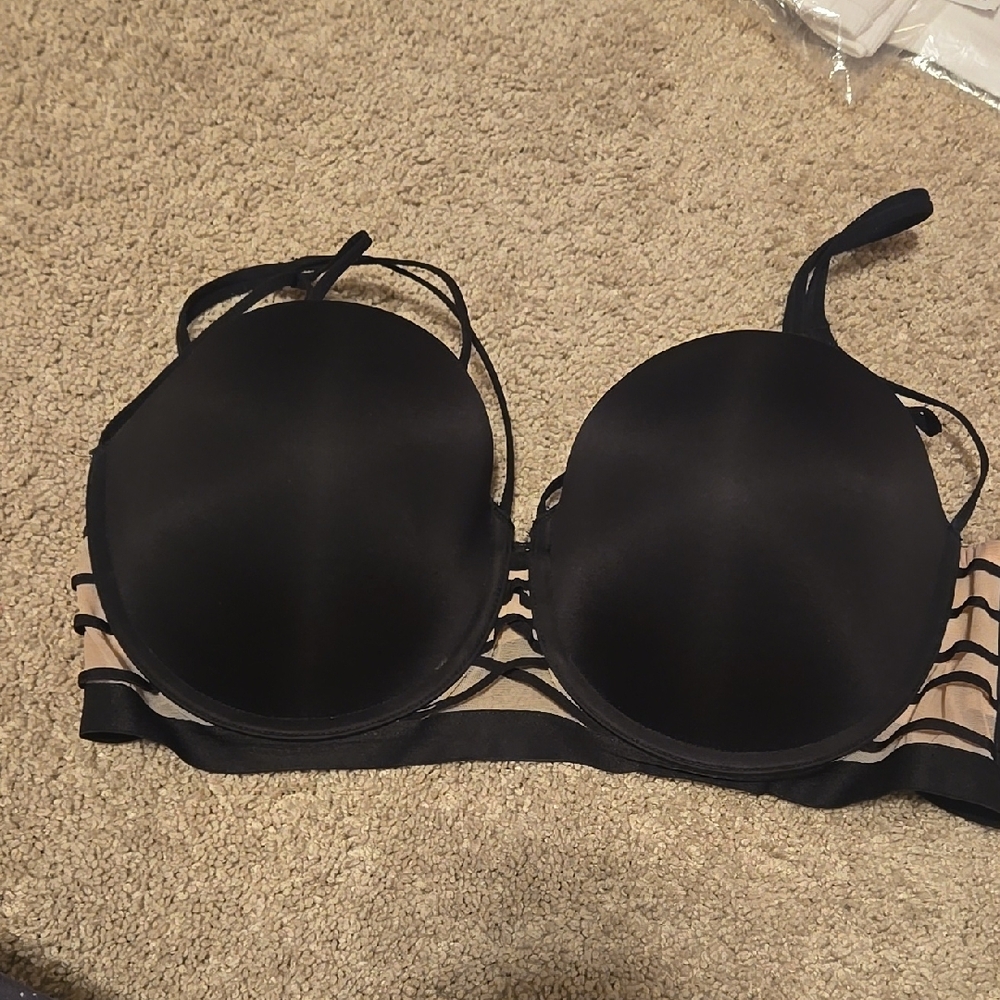 Black and Tan Striped Women's Bra